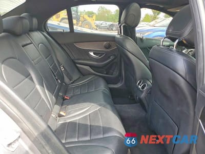 Zdjęcie 10 z 12 samochodu: 2016 MERCEDES-BENZ C 300 VIN:55SWF4JB2GU158303 - miniatura
