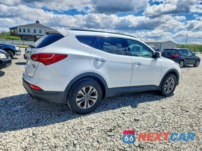 Trzecie zdjęcie samochodu z tyłu: 2016 HYUNDAI SANTA FE SPORT 2.4L VIN:5XYZUDLB7GG343263 - miniatura
