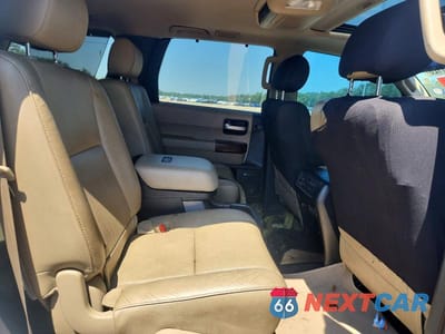 Zdjęcie 11 z 13 samochodu: 2015 TOYOTA SEQUOIA PLATINUM VIN:5TDYY5G18FS056202 - miniatura