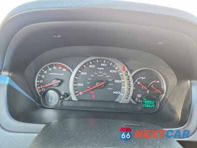 Zdjęcie 9 z 13 samochodu: 2005 HONDA PILOT EX VIN:2HKYF18415H535511 - miniatura