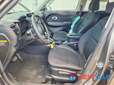 Zdjęcie 7 z 12 samochodu: 2018 KIA SOUL BASE VIN:KNDJN2A28J7522384 - miniatura