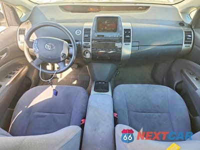 Zdjęcie 8 z 12 samochodu: 2006 TOYOTA PRIUS BASE VIN:JTDKB20U667517241 - miniatura