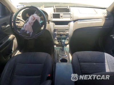 Zdjęcie 8 z 12 samochodu: 2010 FORD FUSION SE VIN:3FAHP0HA2AR257714 - miniatura