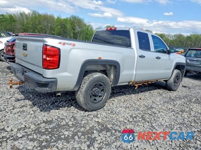 Trzecie zdjęcie samochodu z tyłu: 2016 CHEVROLET SILVERADO K1500 VIN:1GCVKNEC0GZ343851 - miniatura