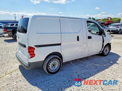 Trzecie zdjęcie samochodu z tyłu: 2018 NISSAN NV200 S VIN:3N6CM0KN0JK700506 - miniatura