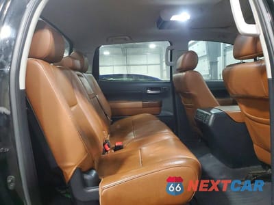 Zdjęcie 10 z 13 samochodu: 2012 TOYOTA TUNDRA CREWMAX LIMITED VIN:5TFHY5F10CX263173 - miniatura