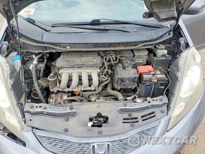 Zdjęcie 11 z 12 samochodu: 2013 HONDA FIT VIN:JHMGE8H38DC005625 - miniatura