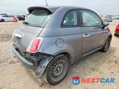 Trzecie zdjęcie samochodu z tyłu: 2013 FIAT 500 POP VIN:3C3CFFAR6DT674212 - miniatura