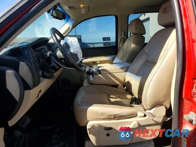 Zdjęcie 7 z 12 samochodu: 2009 CHEVROLET SILVERADO K1500 LT VIN:3GCEK23309G153911 - miniatura