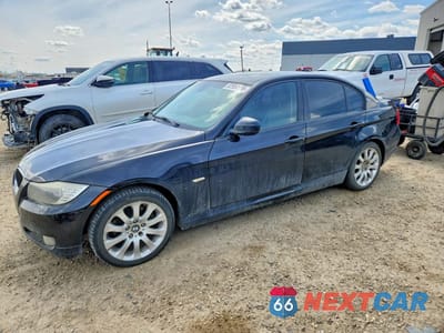 2011 BMW 323 I WBAPG7C55BA699923 - główne zdjęcie licytacji z USA - miniatura