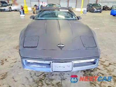 Piąte zdjęcie samochodu w środku: 1989 CHEVROLET CORVETTE VIN:1G1YY2189K5107266 - miniatura