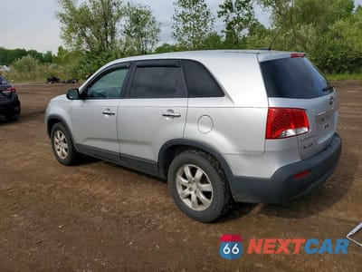 Drugie zdjęcie samochodu z przodu: 2011 KIA SORENTO BASE VIN:5XYKT3A16BG149051 - miniatura