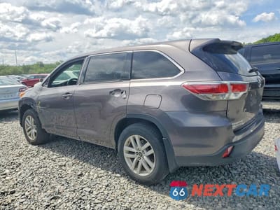 Drugie zdjęcie samochodu z przodu: 2016 TOYOTA HIGHLANDER LE VIN:5TDBKRFH3GS271405 - miniatura