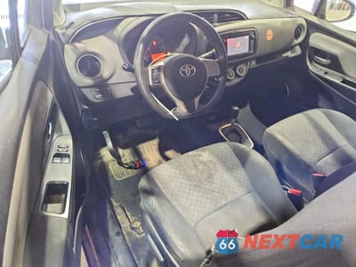 Zdjęcie 8 z 12 samochodu: 2016 TOYOTA YARIS 3-DOOR LE VIN:VNKJTUD39GA060619 - miniatura