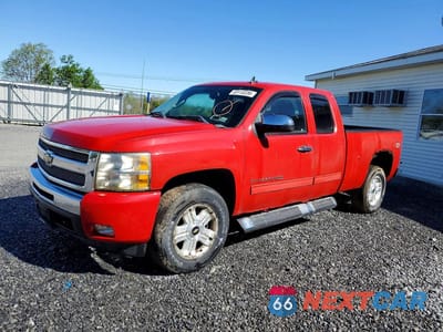 2011 CHEVROLET SILVERADO K1500 LT 1GCRKSE38BZ202552 - główne zdjęcie licytacji z USA - miniatura