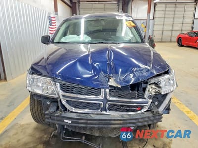 Piąte zdjęcie samochodu w środku: 2018 DODGE JOURNEY SE VIN:3C4PDCAB6JT421262 - miniatura