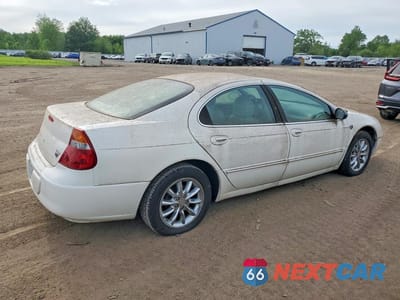 Trzecie zdjęcie samochodu z tyłu: 2003 CHRYSLER 300M VIN:2C3HE66G43H512845 - miniatura