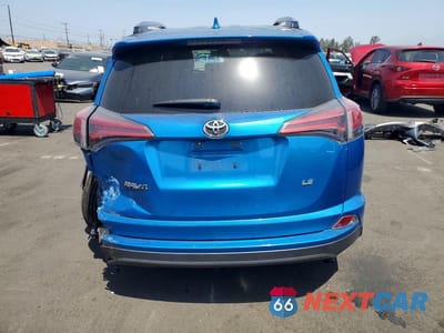 Zdjęcie 6 z 13 samochodu: 2018 TOYOTA RAV4 LE VIN:JTMZFREV4JJ753265 - miniatura
