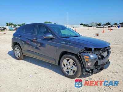 Czwarte zdjęcie samochodu z boku: 2026 HYUNDAI KONA SE VIN:KM8HA3AB3TU406364 - miniatura