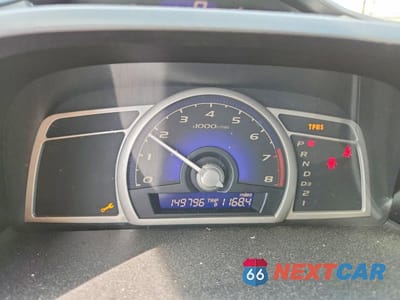 Zdjęcie 9 z 13 samochodu: 2010 HONDA CIVIC LX VIN:2HGFA1F57AH323850 - miniatura