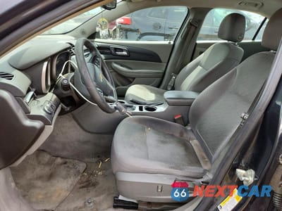 Zdjęcie 7 z 12 samochodu: 2015 CHEVROLET MALIBU LS VIN:1G11B5SLXFF287011 - miniatura