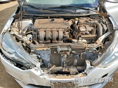 Zdjęcie 11 z 12 samochodu: 2017 NISSAN SENTRA SV VIN:3N1AB7AP0HY285449 - miniatura