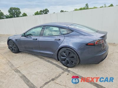 Drugie zdjęcie samochodu z przodu: 2023 TESLA MODEL S VIN:5YJSA1E50PF507279 - miniatura