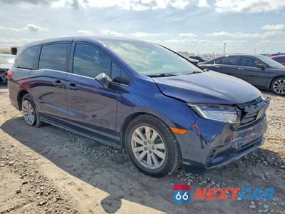 Czwarte zdjęcie samochodu z boku: 2021 HONDA ODYSSEY LX VIN:5FNRL6H22MB003545 - miniatura