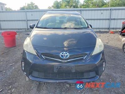 Piąte zdjęcie samochodu w środku: 2012 TOYOTA PRIUS V THREE VIN:JTDZN3EU0C3119403 - miniatura