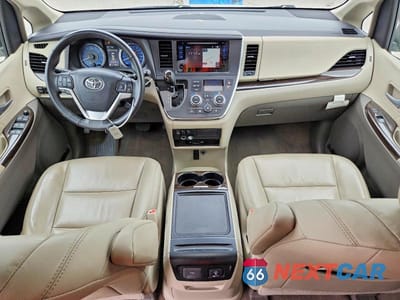 Zdjęcie 8 z 14 samochodu: 2017 TOYOTA SIENNA XLE PREMIUM 8-PASSENGER VIN:5TDYZ3DC0HS771114 - miniatura