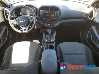 Zdjęcie 8 z 13 samochodu: 2023 KIA SOUL LX VIN:KNDJ23AU7P7877409 - miniatura