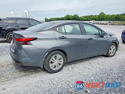 Trzecie zdjęcie samochodu z tyłu: 2020 NISSAN VERSA S VIN:3N1CN8DV1LL862611 - miniatura