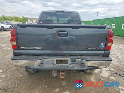 Zdjęcie 6 z 12 samochodu: 2004 CHEVROLET SILVERADO K1500 VIN:2GCEK19T741154847 - miniatura