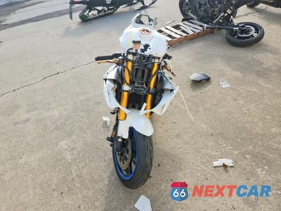 Drugie zdjęcie samochodu z przodu: 2007 YAMAHA YZFR6 L VIN:JYARJ12E77A019180 - miniatura