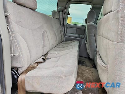 Zdjęcie 10 z 12 samochodu: 2000 GMC NEW SIERRA C1500 VIN:1GTEC19T7YZ371244 - miniatura