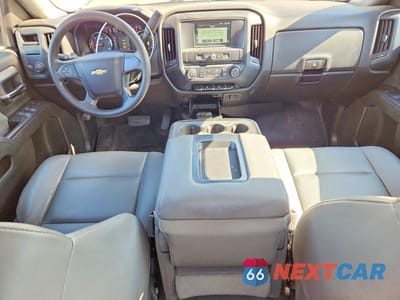 Zdjęcie 8 z 12 samochodu: 2018 CHEVROLET SILVERADO K1500 VIN:1GCVKNEHXJZ284438 - miniatura