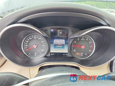 Zdjęcie 9 z 12 samochodu: 2016 MERCEDES-BENZ C 300 VIN:55SWF4JB6GU164069 - miniatura