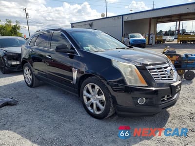 Czwarte zdjęcie samochodu z boku: 2015 CADILLAC SRX PERFORMANCE COLLECTION VIN:3GYFNCE37FS514746 - miniatura