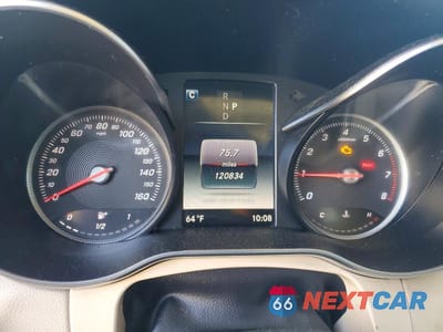 Zdjęcie 9 z 13 samochodu: 2019 MERCEDES-BENZ GLC 300 4MATIC VIN:WDC0G4KB8KF592906 - miniatura