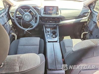 Zdjęcie 8 z 14 samochodu: 2021 NISSAN ROGUE SV VIN:JN8AT3BA3MW015909 - miniatura
