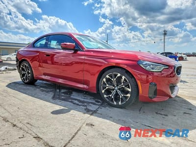 Czwarte zdjęcie samochodu z boku: 2025 BMW 230XI VIN:3MW33CM04S8F51683 - miniatura