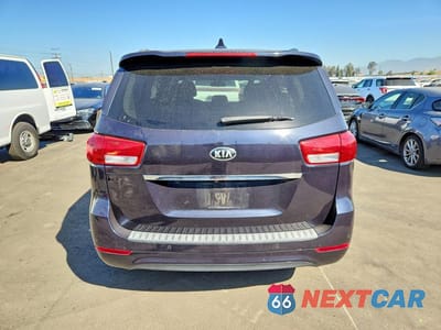 Zdjęcie 6 z 13 samochodu: 2017 KIA SEDONA LX VIN:KNDMB5C17H6246758 - miniatura