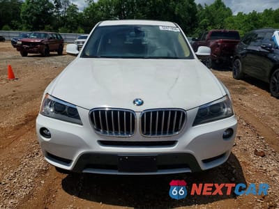 Piąte zdjęcie samochodu w środku: 2013 BMW X3 XDRIVE28I VIN:5UXWX9C55D0A16087 - miniatura