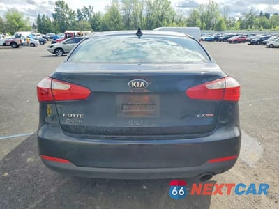 Zdjęcie 6 z 12 samochodu: 2014 KIA FORTE EX VIN:KNAFZ4A88E5069389 - miniatura