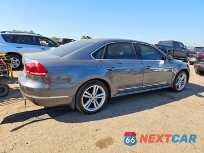 Trzecie zdjęcie samochodu z tyłu: 2014 VOLKSWAGEN PASSAT SEL VIN:1VWCN7A38EC010178 - miniatura
