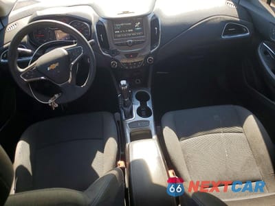 Zdjęcie 8 z 12 samochodu: 2017 CHEVROLET CRUZE LT VIN:1G1BE5SM0H7277167 - miniatura