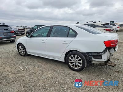 Drugie zdjęcie samochodu z przodu: 2015 VOLKSWAGEN JETTA SE VIN:3VWD17AJ6FM418712 - miniatura