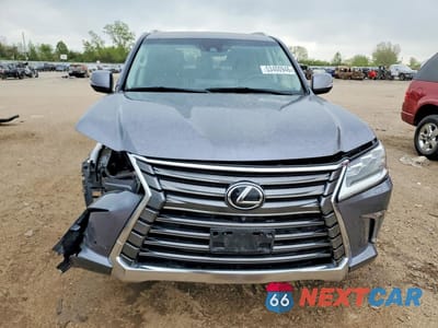 Piąte zdjęcie samochodu w środku: 2019 LEXUS LX 570 VIN:JTJHY7AXXK4283726 - miniatura