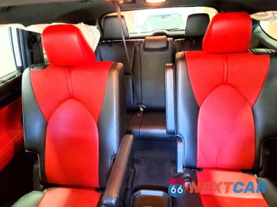 Zdjęcie 10 z 14 samochodu: 2023 TOYOTA HIGHLANDER XSE VIN:5TDKDRAH3PS508265 - miniatura