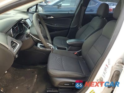 Zdjęcie 7 z 12 samochodu: 2017 CHEVROLET CRUZE LT VIN:1G1BE5SM2H7216015 - miniatura
